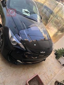 کیا ستینگەر